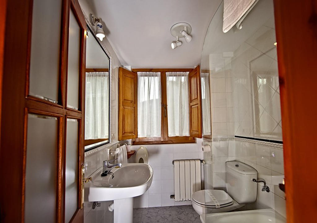 El Camino Real II * Guest House Poo  Rom bilde